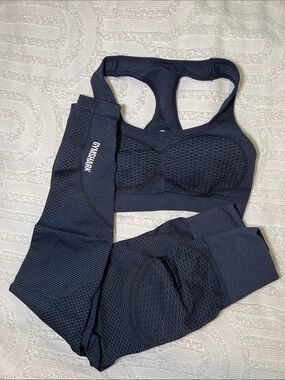 Gymshark Navy Textured Seamless Sports Bra & Leggings Set